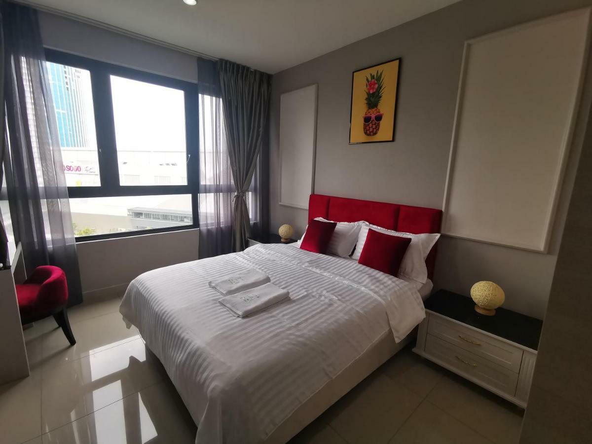Studio Apartment With Balcony By Host Assist I-City Shah Alam Luaran gambar